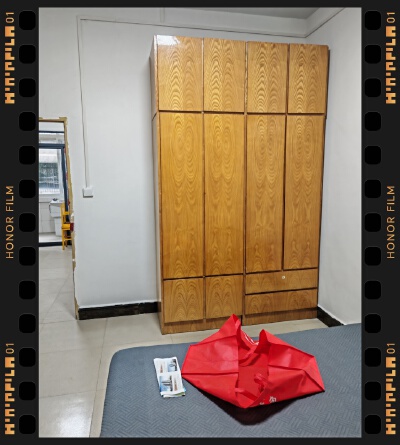 杨家沟巷，2室2厅2卫，90㎡，租金700元/年